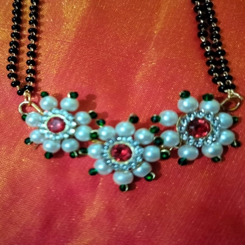 Maharashtrian Mangalsutr