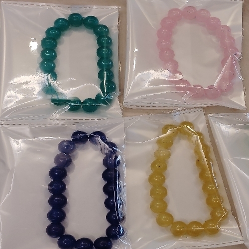 Beautiful Premium Pearl And Colourful Stone Bracelets