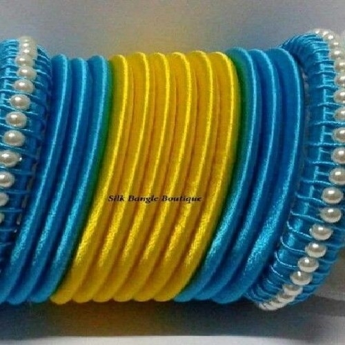 Pearl Bangle Set
