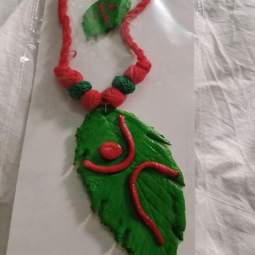 Pretty Clay Pendant Set
