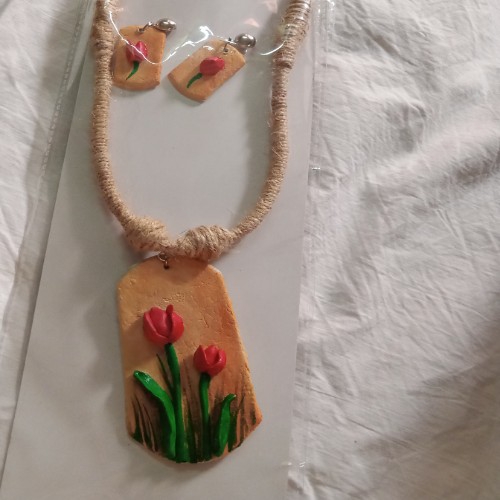 Tulip Motif Clay Jewellery
