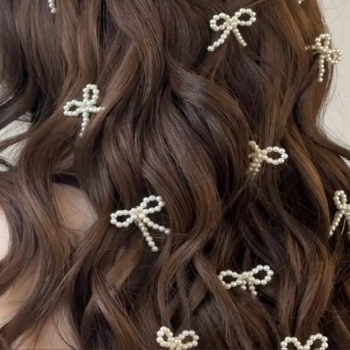 Clips