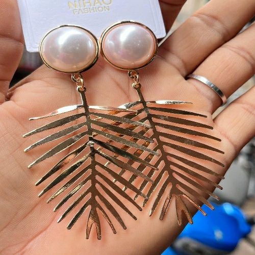 Korean Leaf Earrings