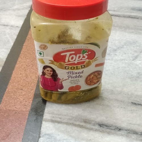Green chilli    200 rs kg